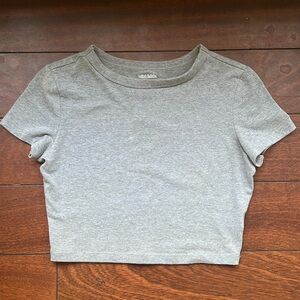 Wild Fable cropped grey tee